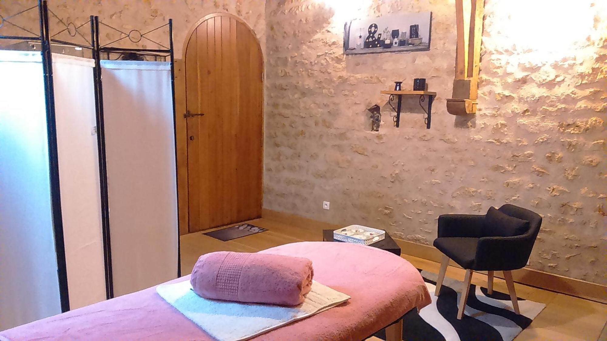 Le Vieux Chateau Airvault Εξωτερικό φωτογραφία